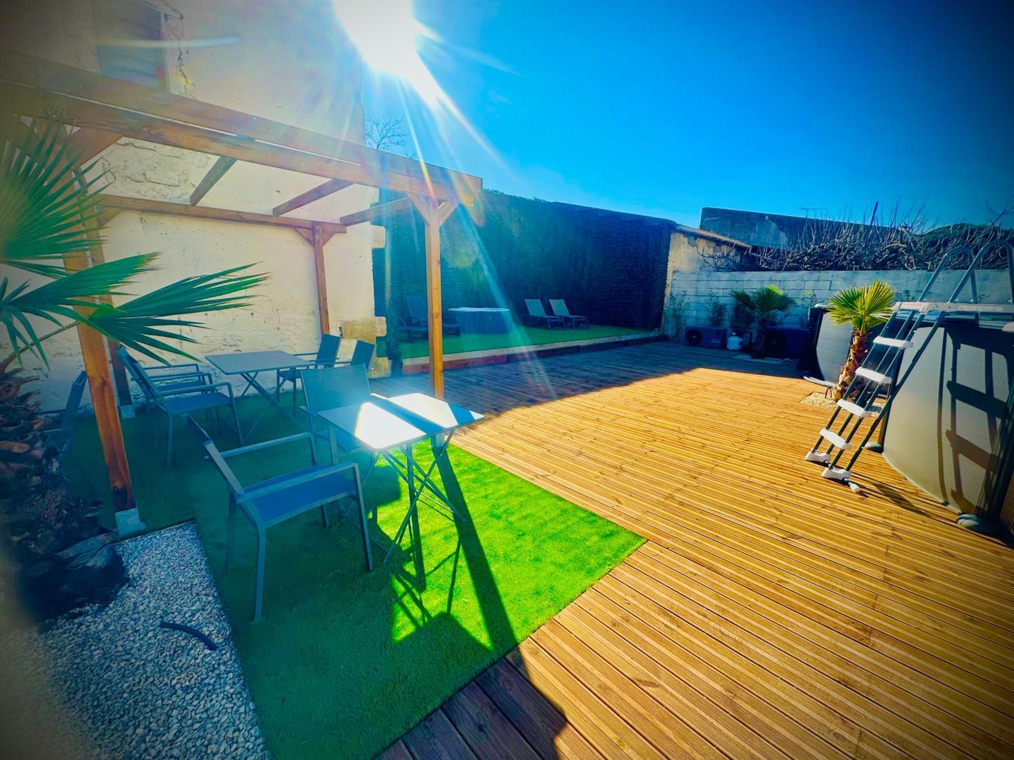 Les Appartements Du Mas - Emeraude Aigues-Mortes Ngoại thất bức ảnh