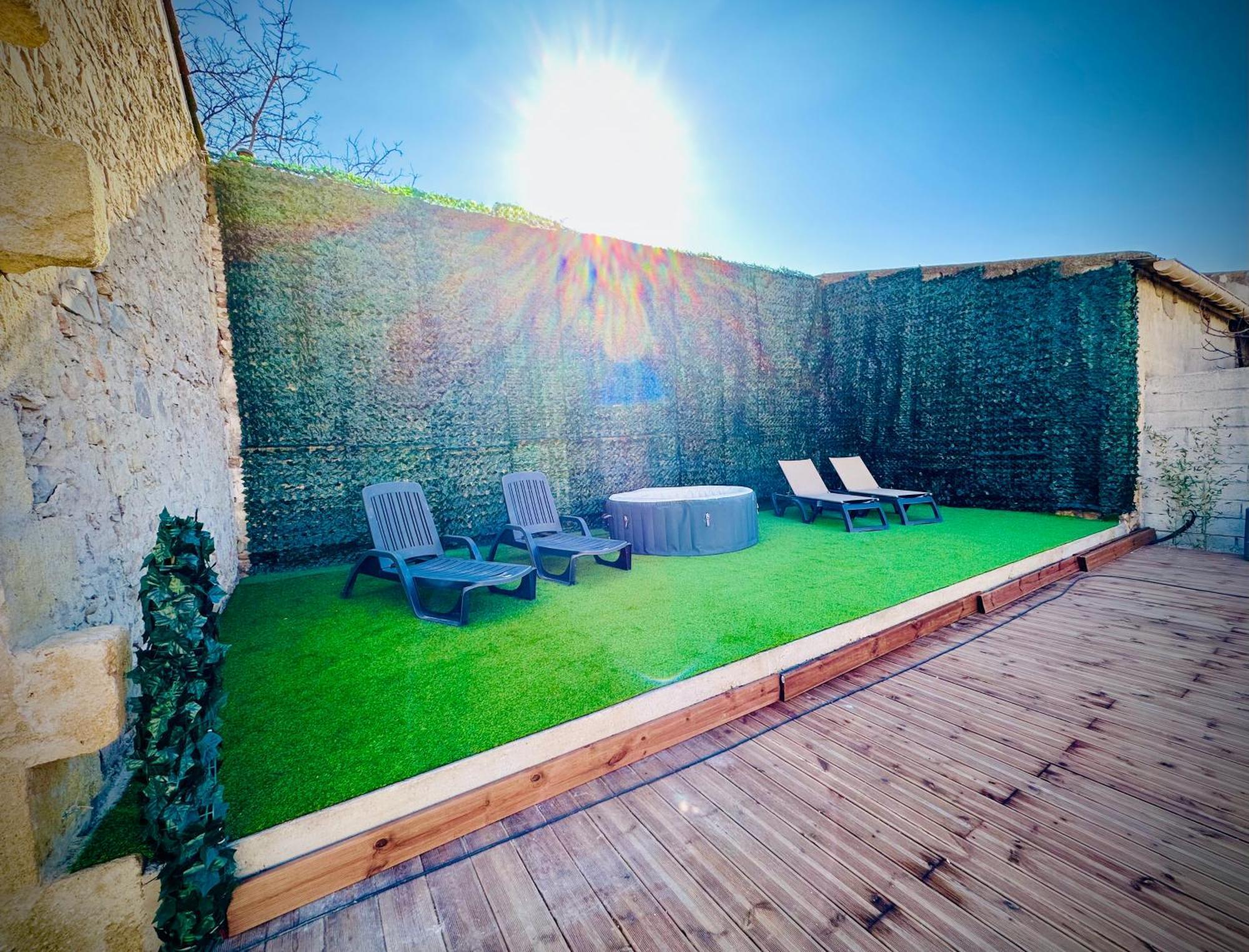 Les Appartements Du Mas - Emeraude Aigues-Mortes Ngoại thất bức ảnh