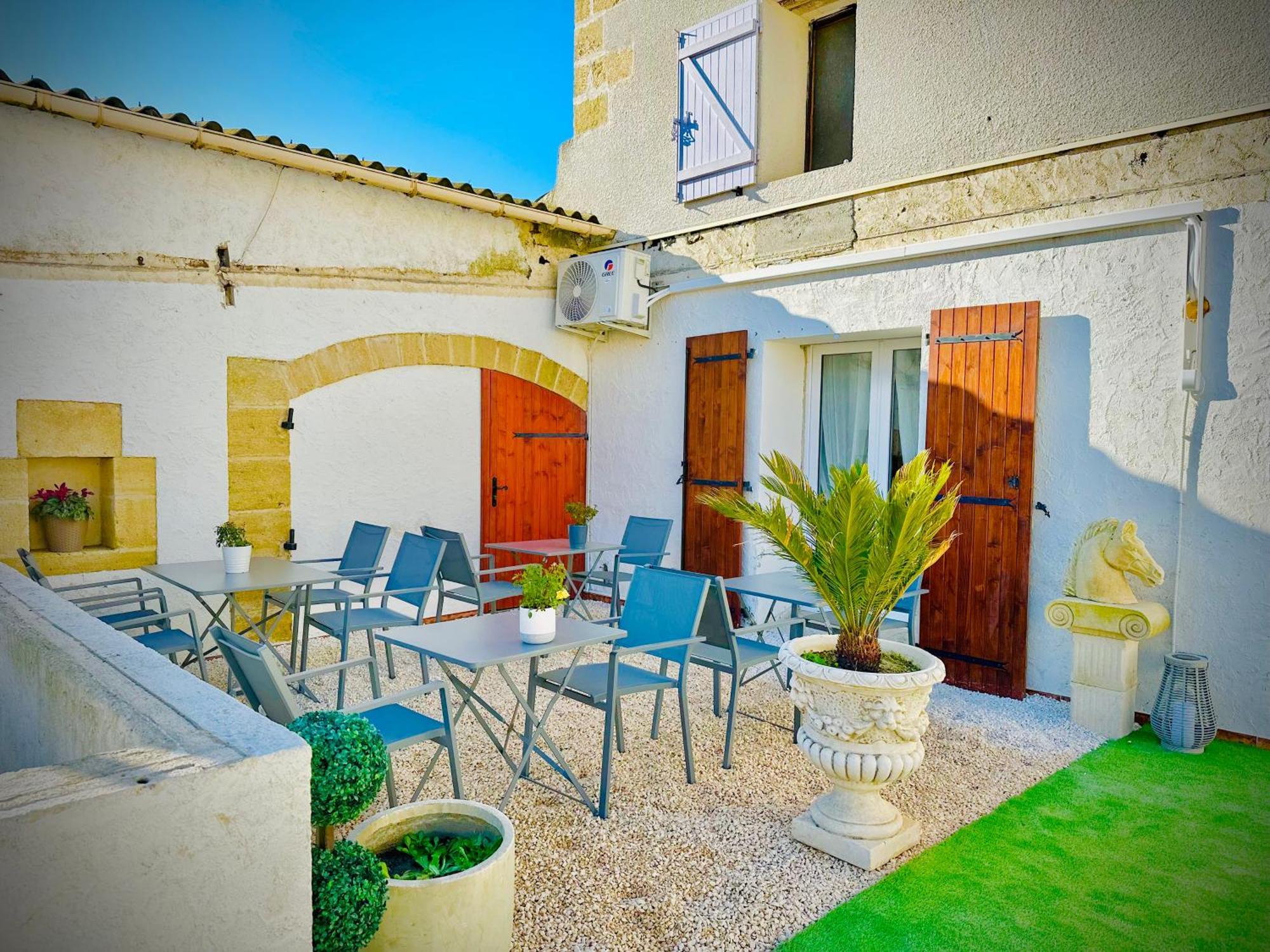Les Appartements Du Mas - Emeraude Aigues-Mortes Ngoại thất bức ảnh