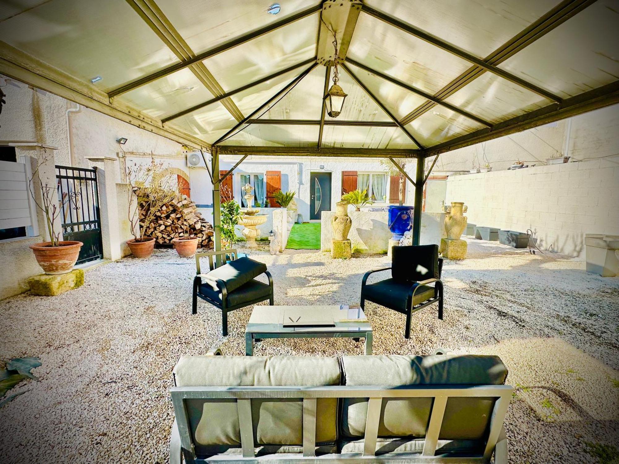 Les Appartements Du Mas - Emeraude Aigues-Mortes Ngoại thất bức ảnh