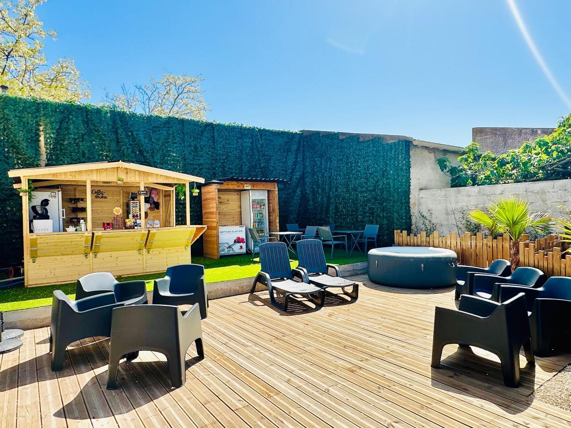 Les Appartements Du Mas - Emeraude Aigues-Mortes Ngoại thất bức ảnh